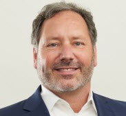 tomhenkefsam